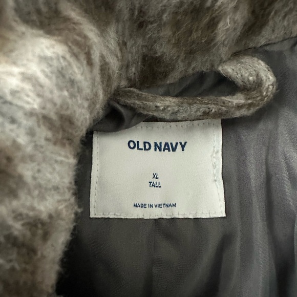 Old Navy Coat Size 1X Tall Gray Leopard Faux Fur Zip Preppy Academia - Picture 3 of 3